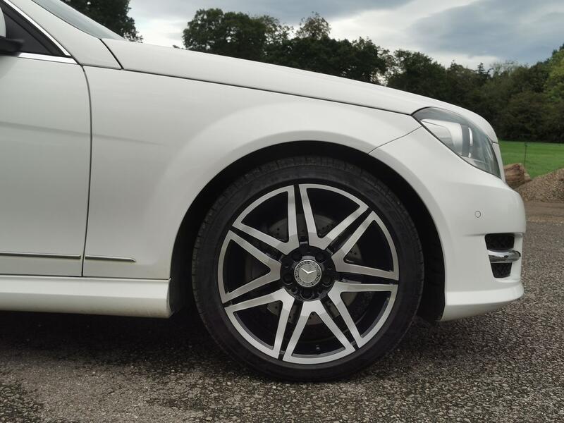 MERCEDES-BENZ C CLASS 3.0 C350 CDI V6 BlueEfficiency AMG Sport Plus G-Tronic+ ss 4dr 2013