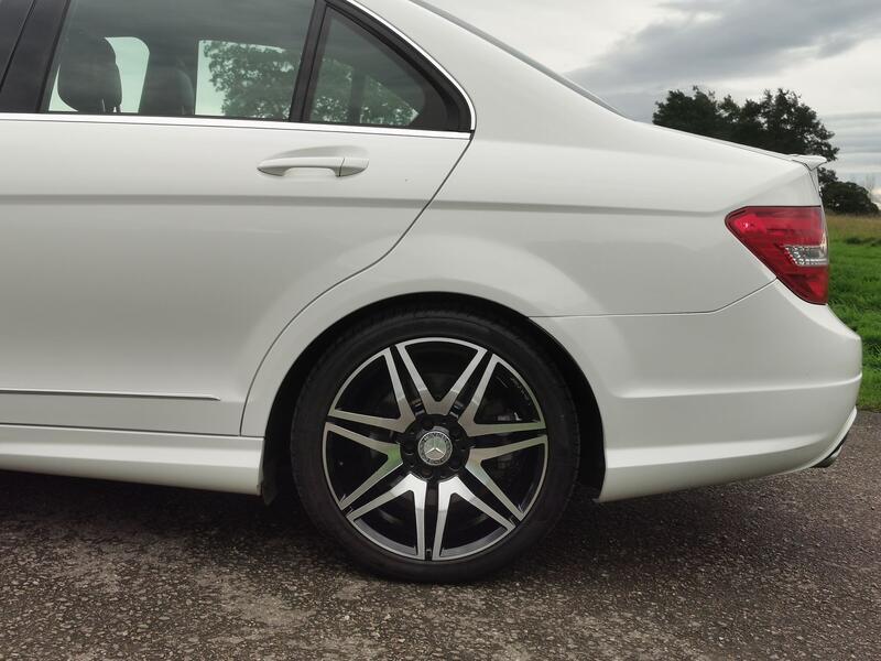 MERCEDES-BENZ C CLASS 3.0 C350 CDI V6 BlueEfficiency AMG Sport Plus G-Tronic+ ss 4dr 2013