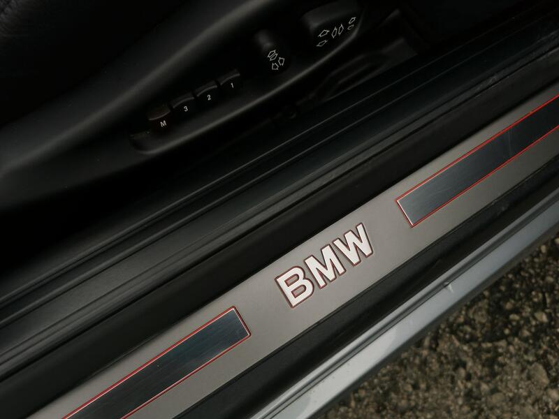BMW 6 SERIES 4.8 650i V8 Sport Auto 2dr Convertible 2006