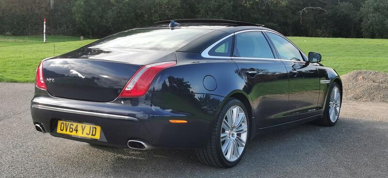 JAGUAR XJ 3.0d V6 Portfolio Auto ss 4dr LWB HugeSpec 2014