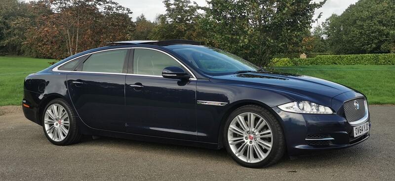 JAGUAR XJ 3.0d V6 Portfolio Auto ss 4dr LWB HugeSpec 2014