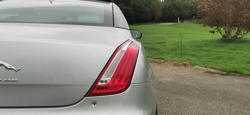 JAGUAR XJ 3.0d V6 Portfolio Auto ss 4dr 2014