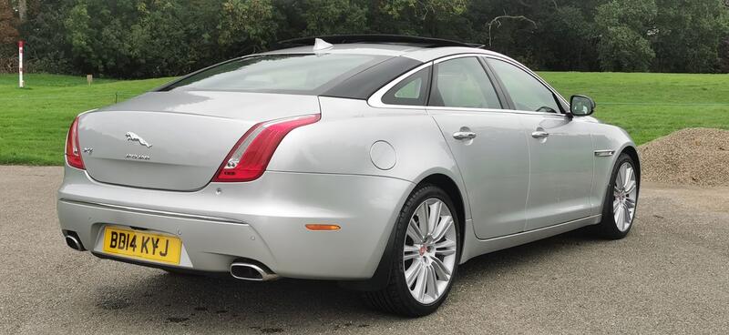 JAGUAR XJ 3.0d V6 Portfolio Auto ss 4dr 2014