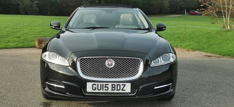 JAGUAR XJ 3.0d V6 Portfolio Auto ss 4dr LWB Massive Spec 2015