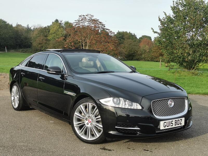 JAGUAR XJ 3.0d V6 Portfolio Auto ss 4dr LWB Massive Spec 2015