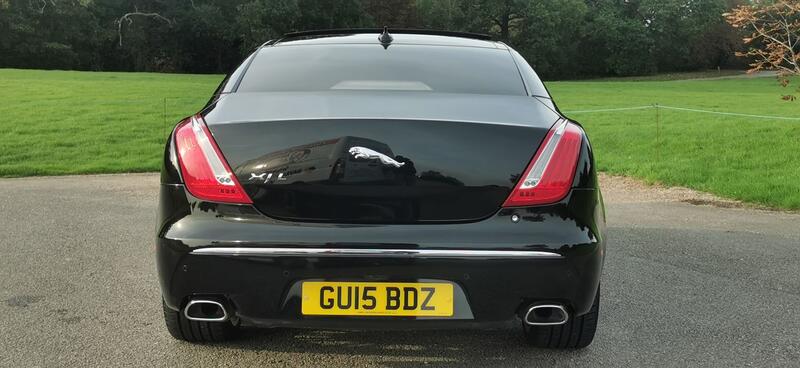 JAGUAR XJ 3.0d V6 Portfolio Auto ss 4dr LWB Massive Spec 2015