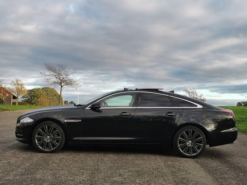 JAGUAR XJ 3.0d V6 Portfolio Auto ss 4dr 2013