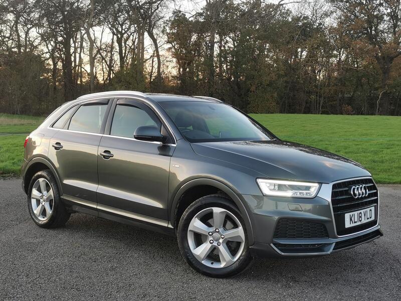 AUDI Q3 2.0 TDI S line Edition  2018