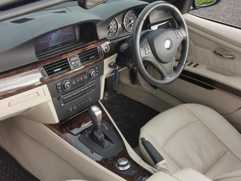 BMW 3 SERIES 3.0 325i SE Convertible 2007