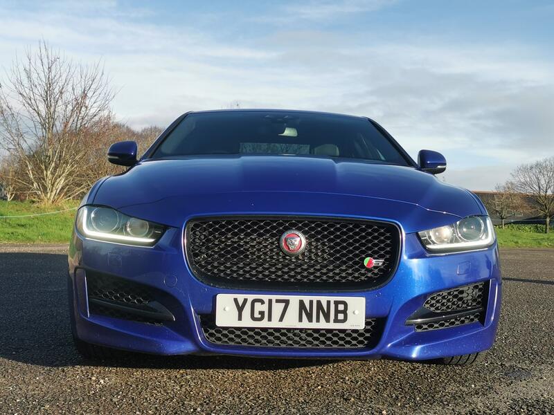 JAGUAR XE 2.0 d R-Sport  2017