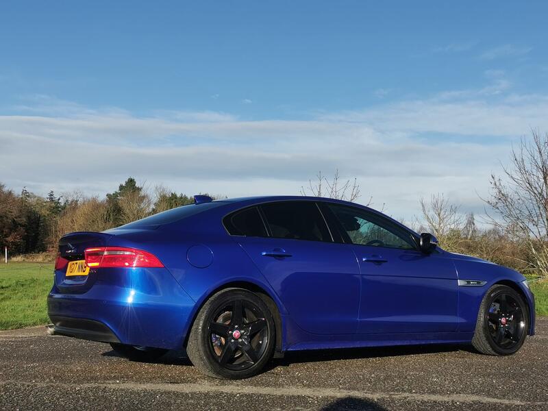 JAGUAR XE 2.0 d R-Sport  2017