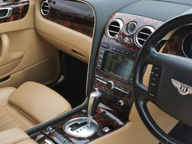 BENTLEY CONTINENTAL 6.0 W12 Flying Spur  2005