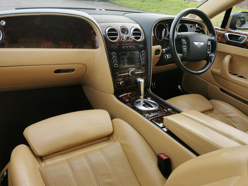 BENTLEY CONTINENTAL 6.0 W12 Flying Spur  2005