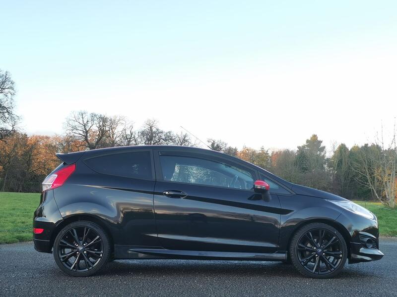 FORD FIESTA 1.0 T EcoBoost Zetec S  2015