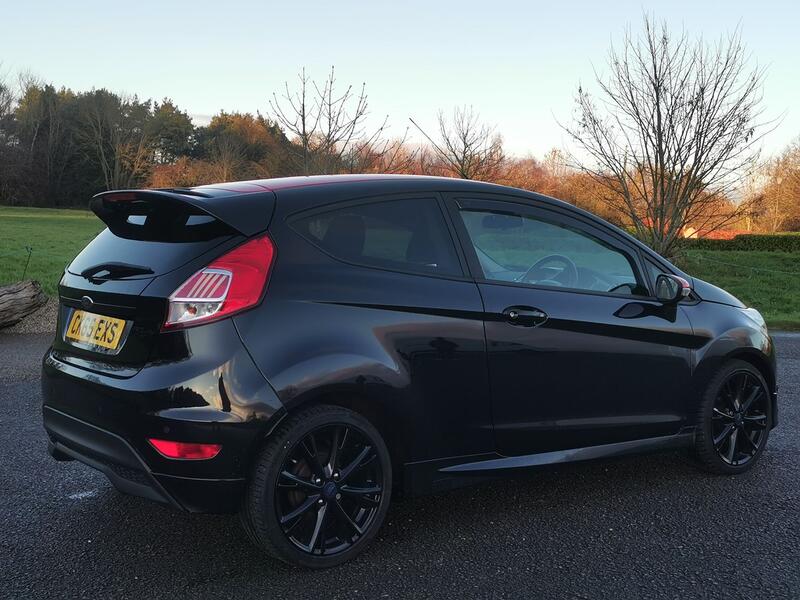 FORD FIESTA 1.0 T EcoBoost Zetec S  2015