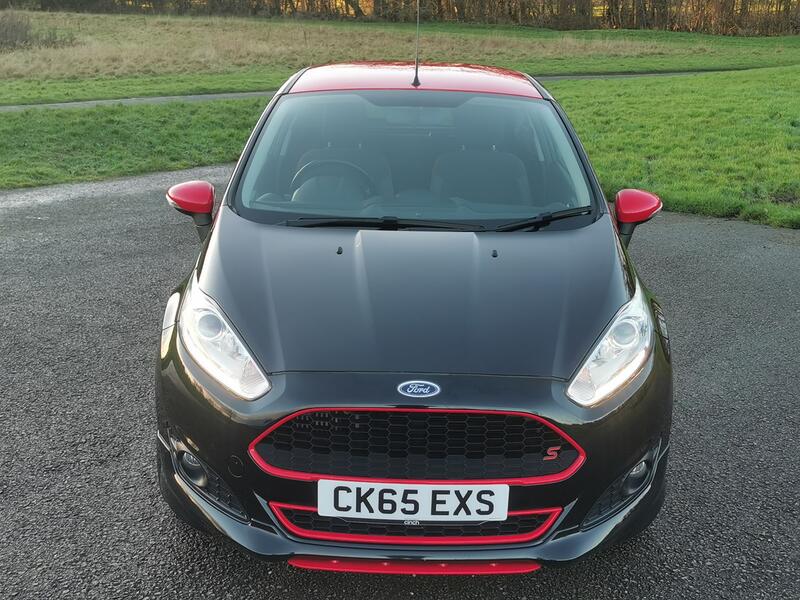 FORD FIESTA 1.0 T EcoBoost Zetec S  2015