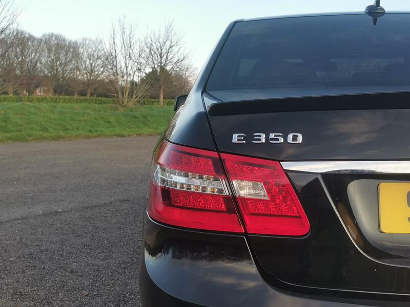 MERCEDES-BENZ E CLASS 3.0 E350 CDI V6 BlueEfficiency Sport  2012