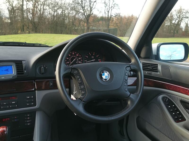 BMW 5 SERIES 3.0 E39 530iA SE Touring M54 3.0 2002