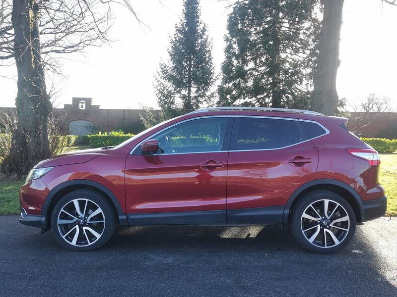 NISSAN QASHQAI 1.6 dCi Tekna  2015