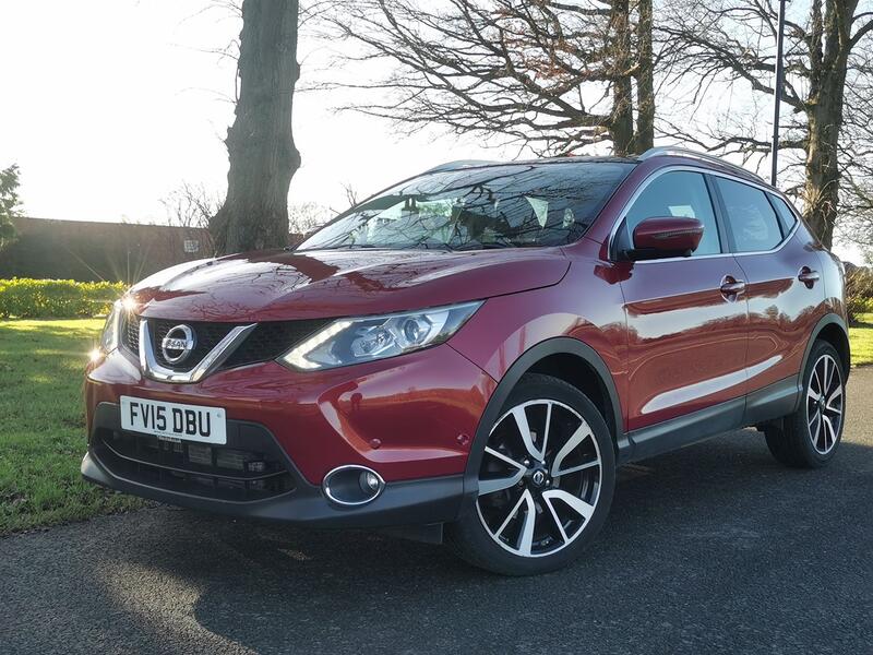 NISSAN QASHQAI 1.6 dCi Tekna  2015