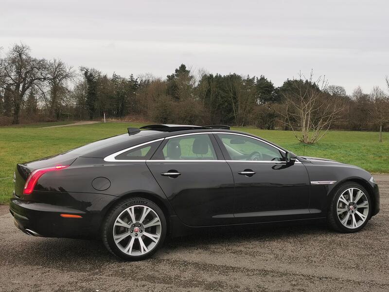 JAGUAR XJ 3.0 V6 Portfolio  2016