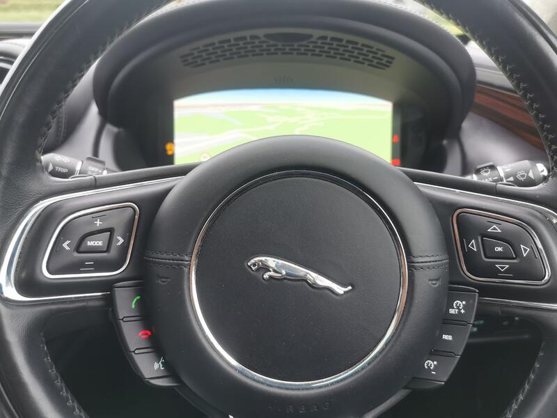 JAGUAR XJ 3.0 V6 Portfolio  2016