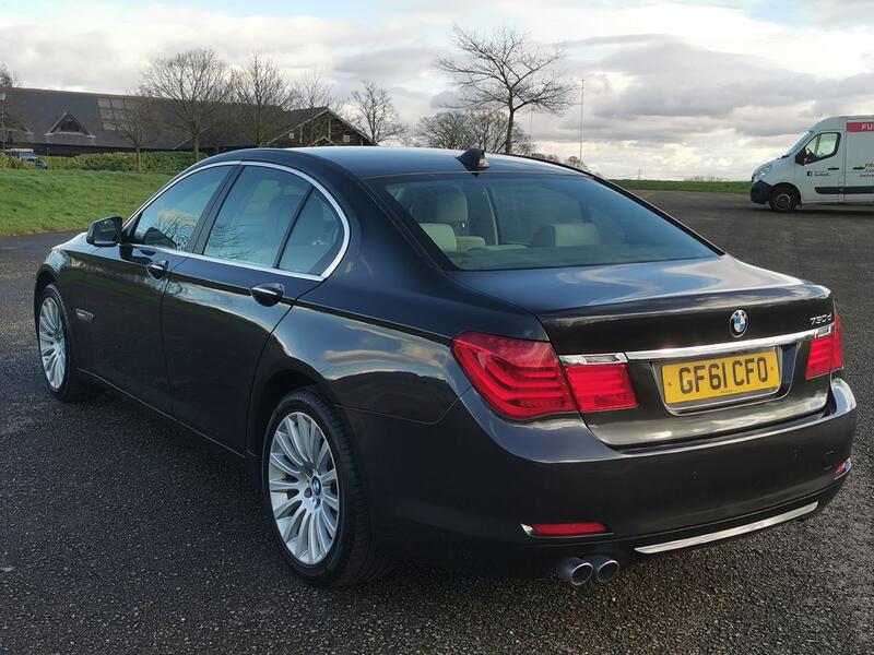 BMW 7 SERIES 3.0 730d SE Saloon 2011