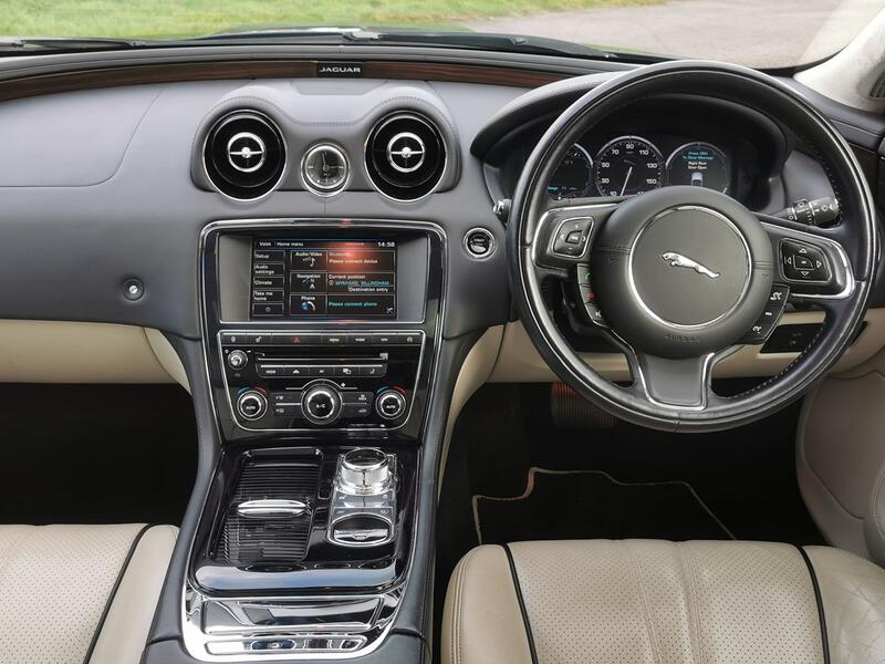 JAGUAR XJ 3.0 d V6 Portfolio  2013