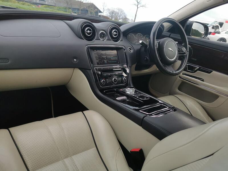 JAGUAR XJ 3.0 d V6 Portfolio  2013