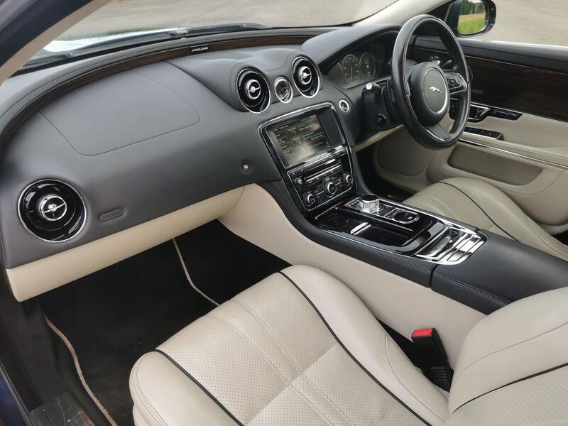 JAGUAR XJ 3.0 d V6 Portfolio  2013