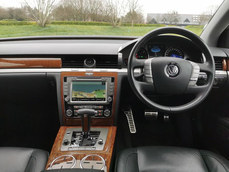 VOLKSWAGEN PHAETON 3.0 TDI CR V6  2011