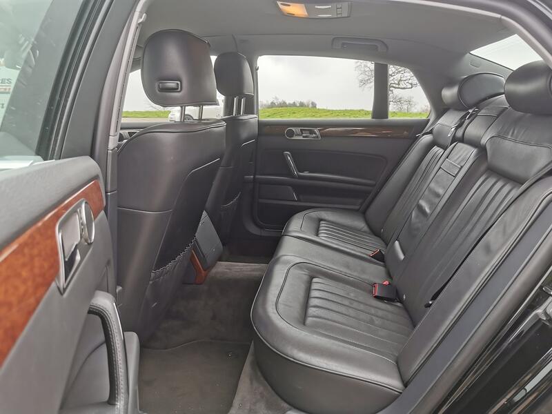 VOLKSWAGEN PHAETON 3.0 TDI CR V6  2011