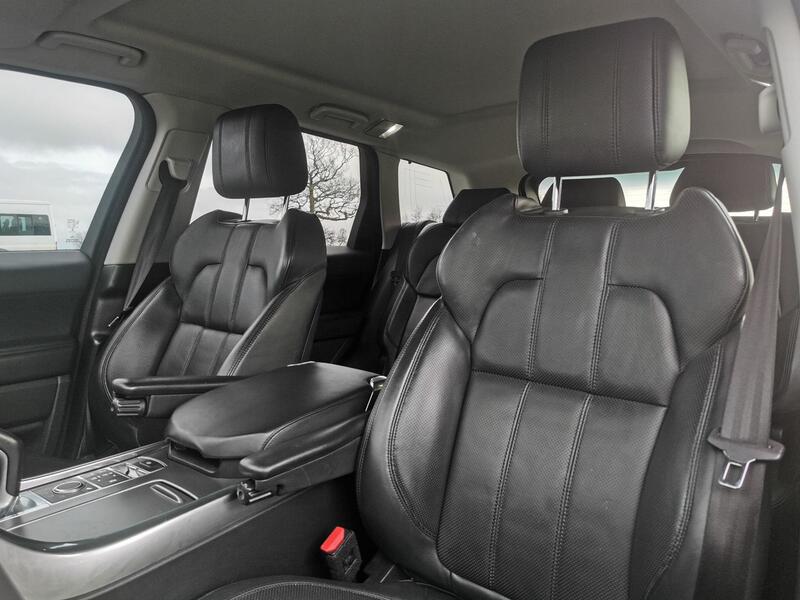 LAND ROVER RANGE ROVER SPORT 3.0 SD V6 HSE  2017