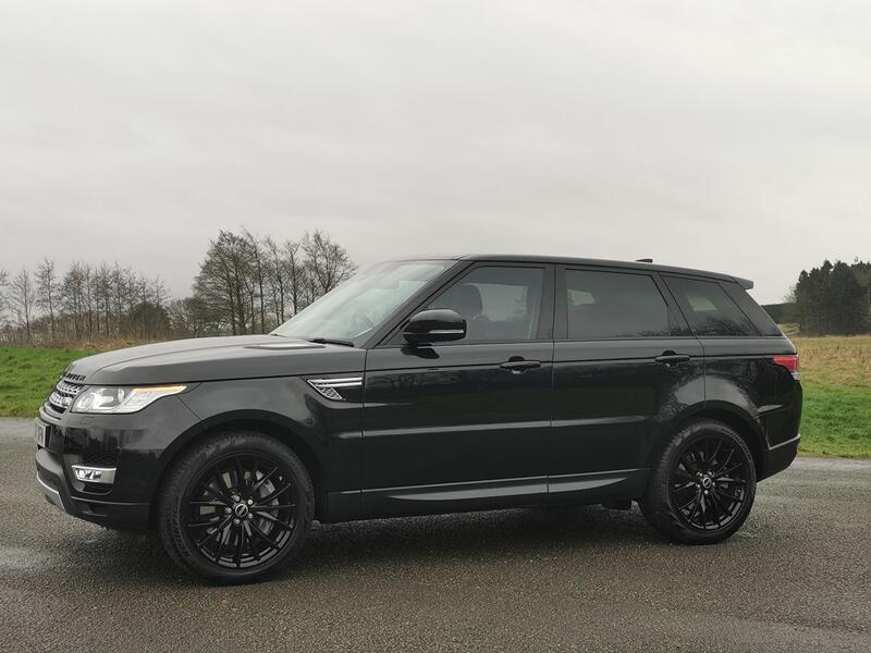 LAND ROVER RANGE ROVER SPORT 3.0 SD V6 HSE  2017