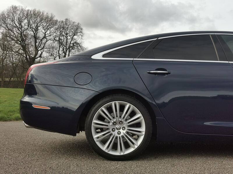 JAGUAR XJ 3.0 d V6 Portfolio  2010