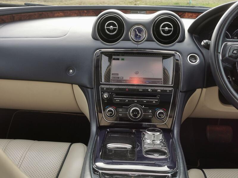 JAGUAR XJ 3.0 d V6 Portfolio  2010