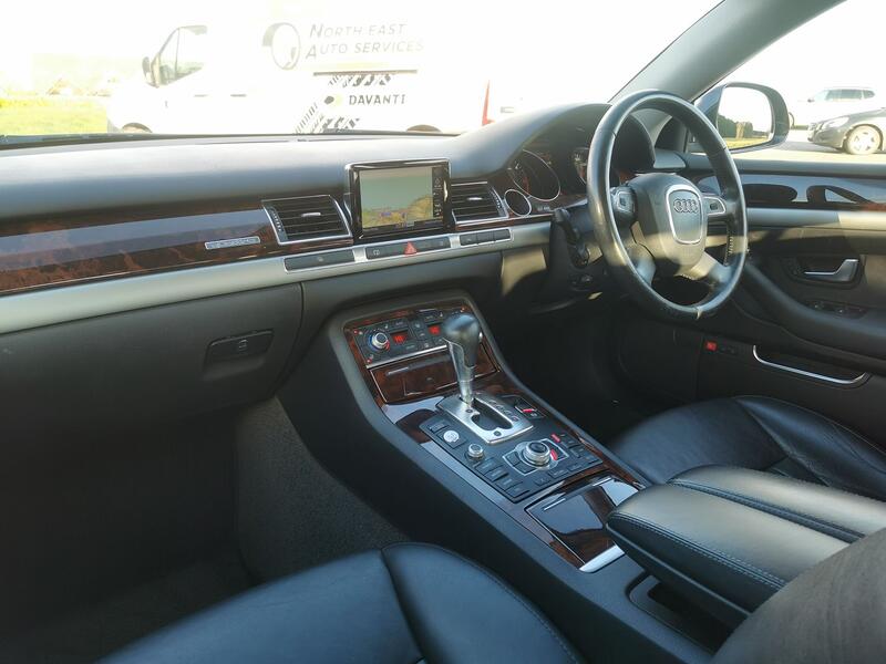 AUDI A8 3.0 TDI SE  2010