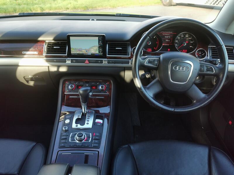 AUDI A8 3.0 TDI SE  2010