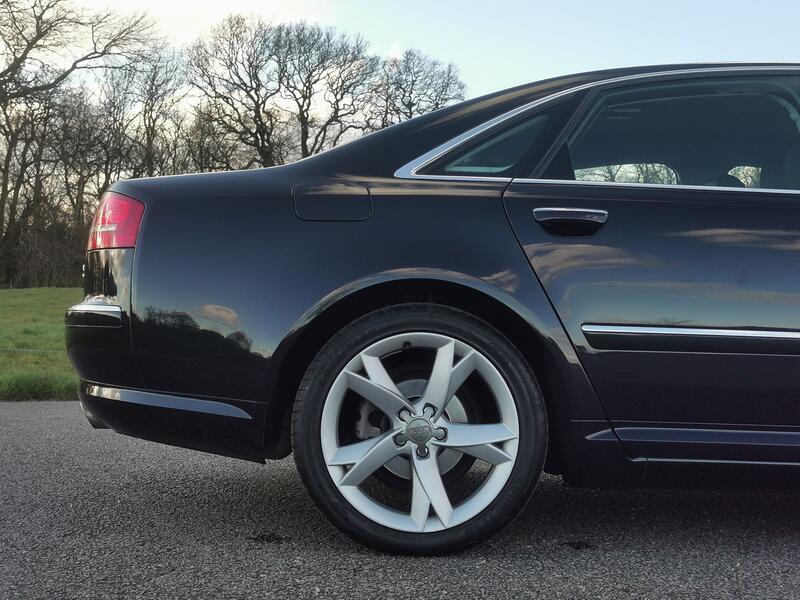 AUDI A8 3.0 TDI SE  2010