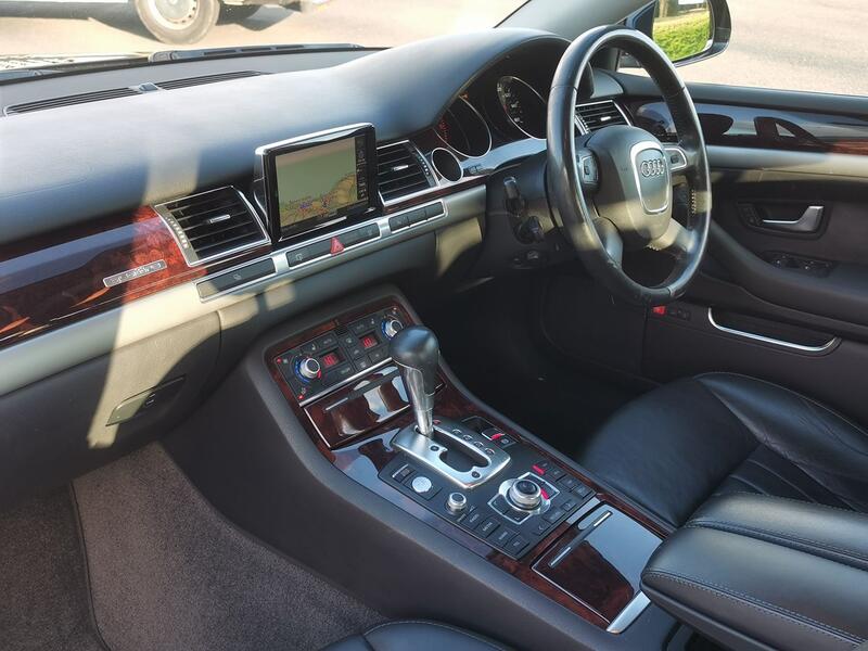 AUDI A8 3.0 TDI SE  2010