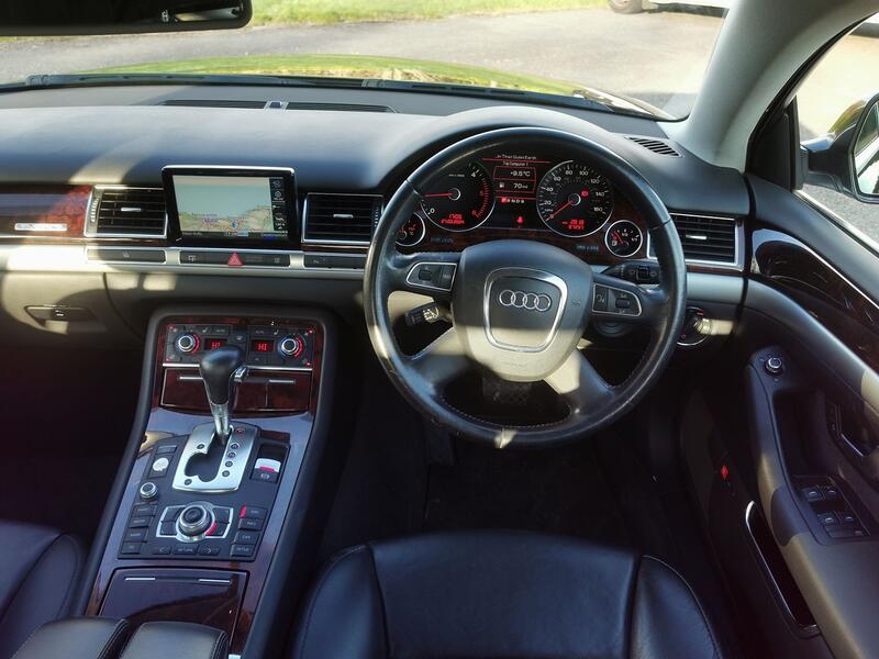 AUDI A8 3.0 TDI SE  2010