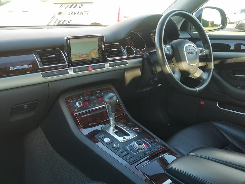 AUDI A8 3.0 TDI SE  2010