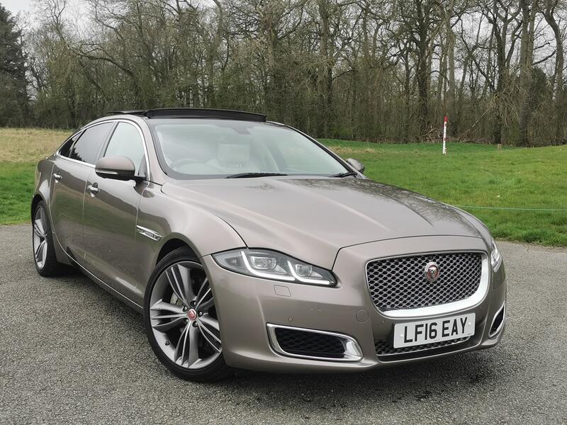 JAGUAR XJ 3.0 d V6 Autobiography  2016