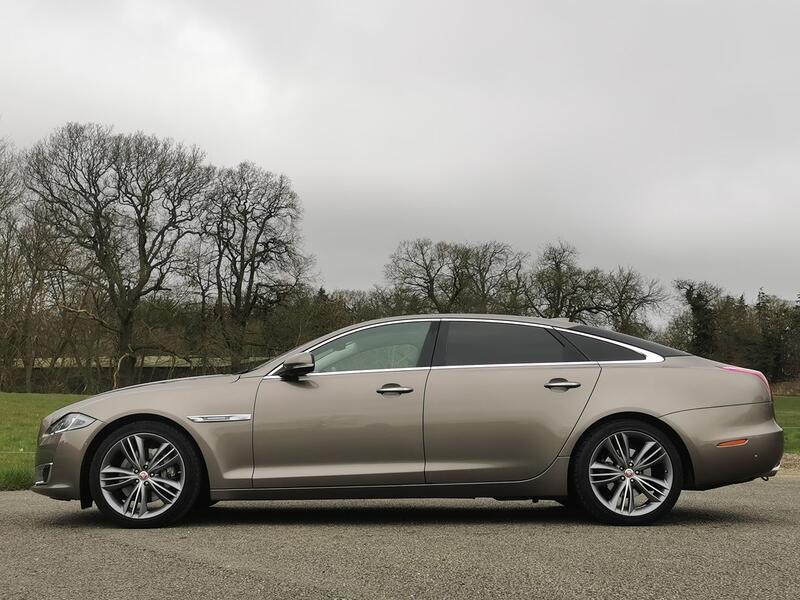 JAGUAR XJ 3.0 d V6 Autobiography  2016