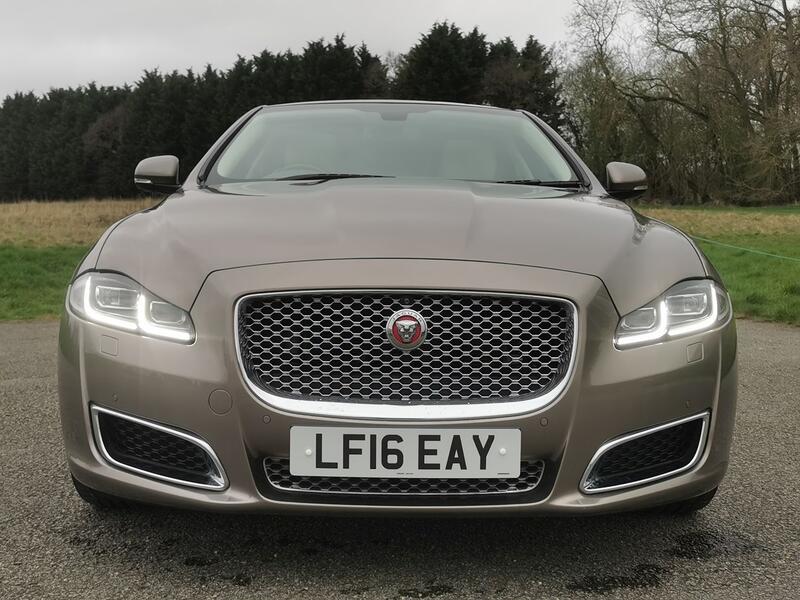 JAGUAR XJ 3.0 d V6 Autobiography  2016