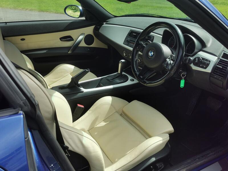 BMW Z4 3.0 Z4 3.0si Sport Coupe 2007