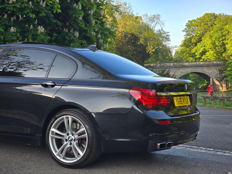 BMW 7 SERIES 6.0 760Li M Sport 2015