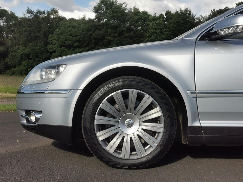 VOLKSWAGEN PHAETON 6.0 W12 2007