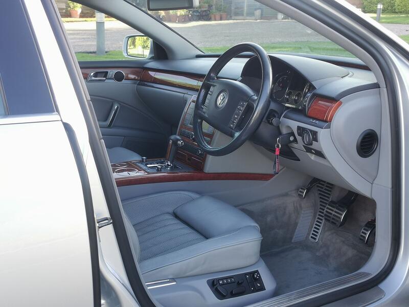 VOLKSWAGEN PHAETON 6.0 W12 2007