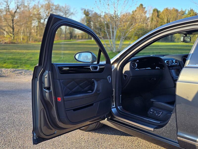 BENTLEY CONTINENTAL FLYING SPUR 6.0 W12 2008